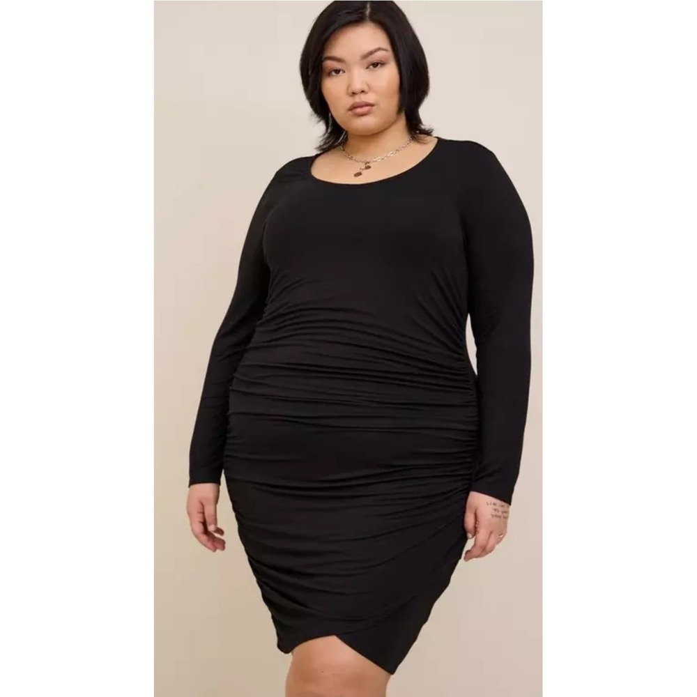 NWT Torrid Super Soft Cinched Bodycon Midi Dress Black 1X Plus Size Long Sleeve
